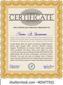 Diploma anaranjado o plantilla de certificado. Diseño superior. Patrón vectorial que se utiliza en moneda y diplomas.Fondo complejo. 