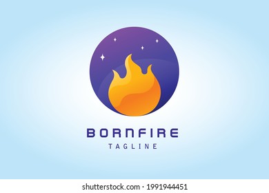 fuego naranja con el logotipo del gradiente de galaxia del planeta de círculo púrpura