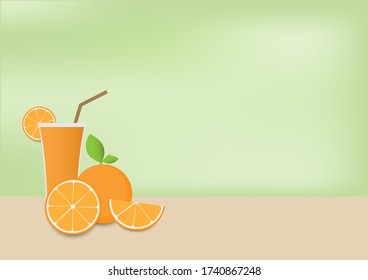zumo de naranja y rodajas de naranja en la mesa de fondo verde, zumo de fruta