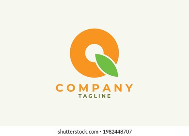 orange Q letter logo. suitable for food, beverage and fruit business etc.