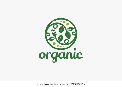 organic food logo with a combination of fork, spoon and plant in a circle.