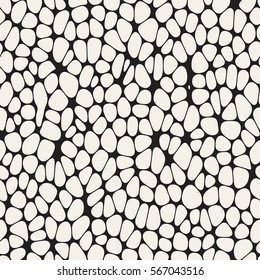 Organic Irregular Rounded Jumble Shapes. Abstract Geometric Background Design. Vector Seamless Black and White Pattern.