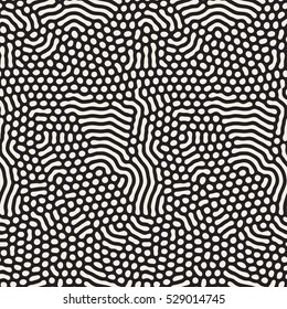 Organic Irregular Rounded Lines. Abstract Freehand Background Design. Vector Seamless Black and White Pattern.