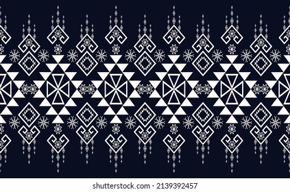 Motif ethnique géométrique oriental pour fond ou tapis, fond d'écran, emballage en batik, création de rideaux, illustration vectorielle
