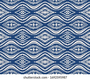 Oriental vector damask pattern. Talavera pottery. Azulejos portugal. Turkish ornament. Spanish porcelain. Ceramic tableware, folk print. Ethnic background. Mediterranean wallpaper.  Talavera pottery.