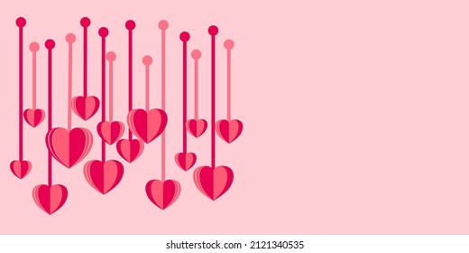 Origami-Herzen hängen an Streichern, Hintergrund für Valentinstag oder Hochzeitskarte mit Kopienraum.