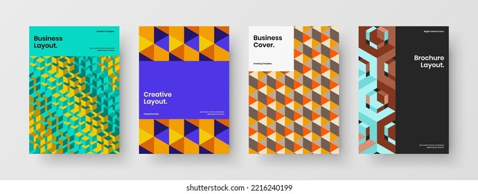 Conjunto de ilustraciones vectoriales de diseño de la lista de mano original A4. Juego de plantillas de portada de libros de patrones geométricos frescos.