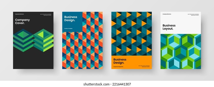 Originelles Mosaik formt Plakatlayoutset. Mehrfarbige Vorderseite A4 Design Vektorgrafik-Bundle.