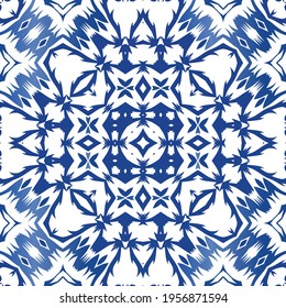 Ornamental azulejo portugal tiles decor. Vector seamless pattern trellis. Minimal design. Blue gorgeous flower folk print for linens, smartphone cases, scrapbooking, bags or T-shirts.