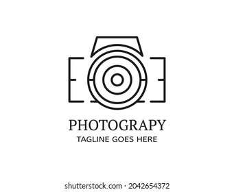 Out line that forms a silhouette in the form of a digital camera for logo photography