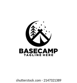Vector de diseño de logotipo de campamento al aire libre. Concepto de logotipo de camping de montaña