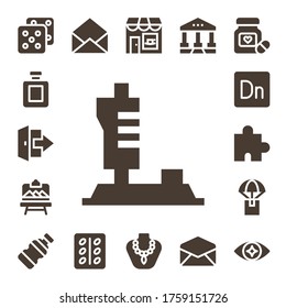 conjunto de iconos de esquema. 17 iconos de contorno rellenos. Dice, Fragance, Logout, Joystick, Artboard, Dimension, Puzzle, Delivery, Bottle, Email, Pill, Coffee shop, Necklace, iconos de Courthouse