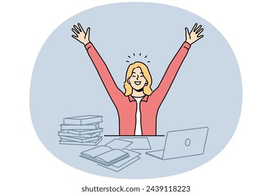 Mujer muy feliz se sienta en la mesa de trabajo en el ordenador portátil emocionado con el final de la tarea. Triunfo femenino sonriente con éxito con trabajo de computadora. Ilustración vectorial.