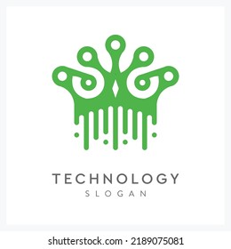 owl and crown technology logo for business