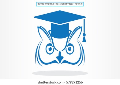 Owl graduate in cap icon. Vector illustration eps10.