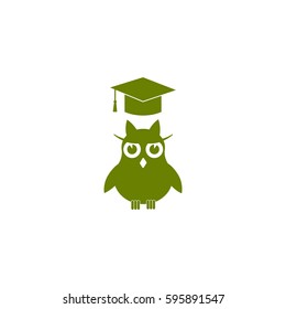 owl and graduation cap