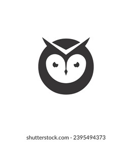 logotipo de búho en estilo vectorial