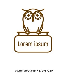 Owl minimalist logo.