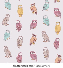 Owls birds wildlife forest animals vector seamless pattern