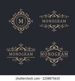 Pack of elegant ornament