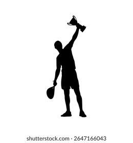 Campeão de Padel Celebrando com Silhueta de Troféu, Pose de Vitória do Jogador de Padel Masculino Segurando a Taça