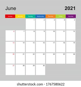 С página alendar para junio de 2021, planificador de paredes con un diseño colorido. La semana comienza el domingo. Plantilla de calendario de vectores.