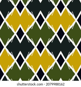 Paint brush argyle seamless pattern. Freehand ikat design classic geometric ornament. Diamond motif geo background. Trendy handdrawn print. Modern artistic hand drawn abstract vector wallpaper