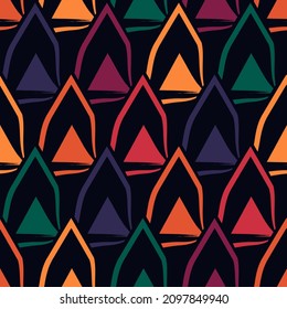 Paint brush seamless pattern. Freehand grunge design background. Scale, triangle motif ornament. Trendy handdrawn geometric print. Modern artistic hand drawn abstract vector wallpaper