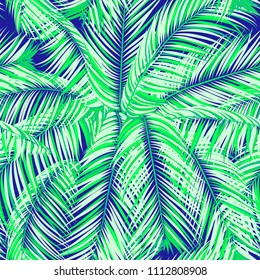 Palm Seamless Pattern. Exotic Leaves. Tropic Summer Background. Colorful Vector Palm Branches. Realistic Jungle Foliage. Palm Seamless Background for Print, Cloth Design, Textile, Wallpaper, Wrapping.
