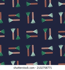 Palm tree seamless pattern. Background of tropical plant. Repeated texture in doodle style for fabric, wrapping paper, wallpaper, tissue. Vector illustration.