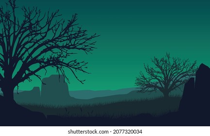 La silueta panorámica de las montañas con árboles secos que por la noche resultan agradables desde el campo. Ilustración vectorial de una ciudad