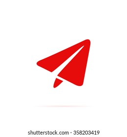 Paper airplane icon.