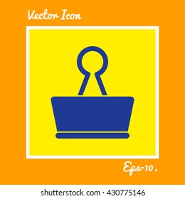 Paper Clip Icon. Eps-10.