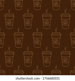 Taza de papel de café dibujada a mano. Patrón de doodle sin fisuras vectorial sobre fondo marrón. Diseño para textil, envoltura, impresión.