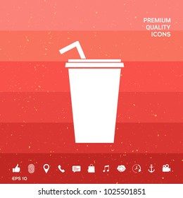 Paper cup with drinking straw icon