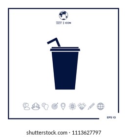 Paper cup with drinking straw icon
