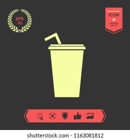 Paper cup with drinking straw icon