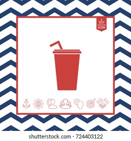 Paper cup with drinking straw icon