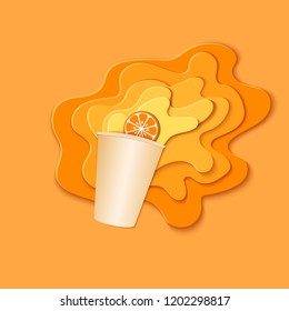 Vasito de papel con jugo para salpicar. Las ráfagas de zumo de naranja en las capas se extienden por el fondo naranja y un trozo de cítrico jugoso en papel. Arte de origami de ilustración de vector