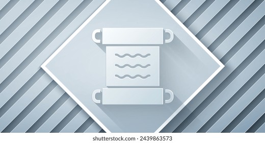 Papel cortado Icono de papiro antiguo de desplazamiento aislado sobre fondo gris. Papel pergamino. Símbolo del antiguo Egipto. Estilo de arte de papel. Vector