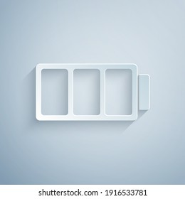 Corte de papel Icono indicador del nivel de carga de la batería aislado en el fondo gris. Estilo de arte de papel. Vector.