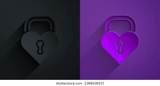 Cortó papel Castillo en forma de icono cardíaco aislado en negro sobre fondo morado. Corazón bloqueado. Símbolo de amor y signo de ojo de cerradura. Feliz Día de San Valentín. Estilo de arte de papel. Vector