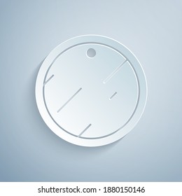 Recorte de papel Icono de tablero de corte aislado en fondo gris. Símbolo del tablero de corte. Estilo de arte de papel. Vector.