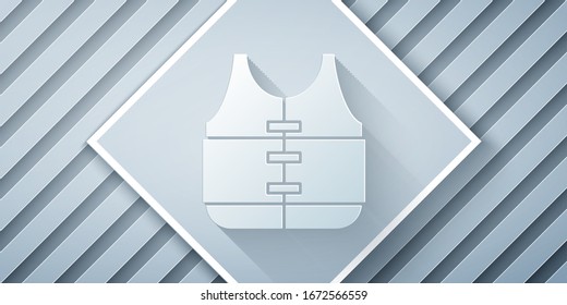 Icono de chaleco salvavidas cortado con papel aislado en fondo gris. Icono del chaleco salvavidas. Deporte extremo. Equipamiento deportivo. Estilo de arte de papel.  Ilustración vectorial