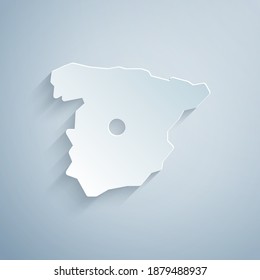Icono del mapa de cortes de papel de España aislado en fondo gris. Estilo de arte de papel. Vector.