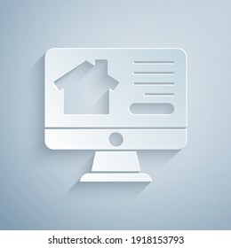 Cortado de papel Casa inmobiliaria en línea en icono de monitor aislado en fondo gris. Concepto de préstamo de viviendas, alquiler, compra, compra de una propiedad. Estilo de arte de papel. Vector.