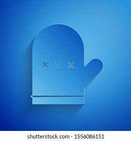 Paper cut Oven glove icon isolated on blue background. Kitchen potholder sign. Cooking glove. Paper art style. Vector Illustration