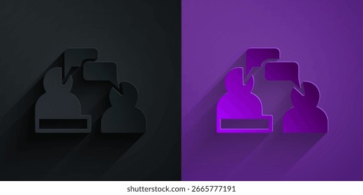 Papel cortado Dos hombres sentados hablando icono aislado en negro sobre fondo púrpura. Charla de burbujas de discurso. Icono de mensaje. Símbolo de chat de comunicación o comentario. Estilo de arte de papel. Vector