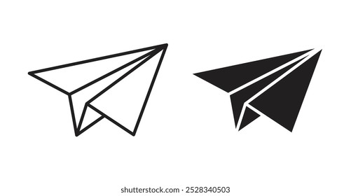 Iconos de avión de papel. Conjunto de Vector en estilo relleno y línea.