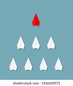 paper plane leadership teamwork icon